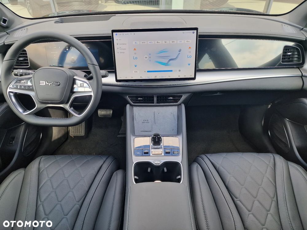 BYD Sealion 7 91.3kWh Excellence AWD - 8