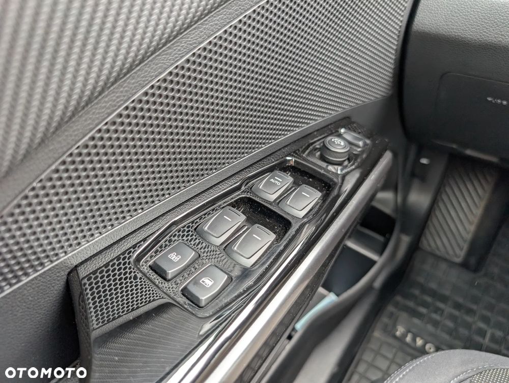 SsangYong/KGM Tivoli Grand 1.5 T-GDI Adventure - 18