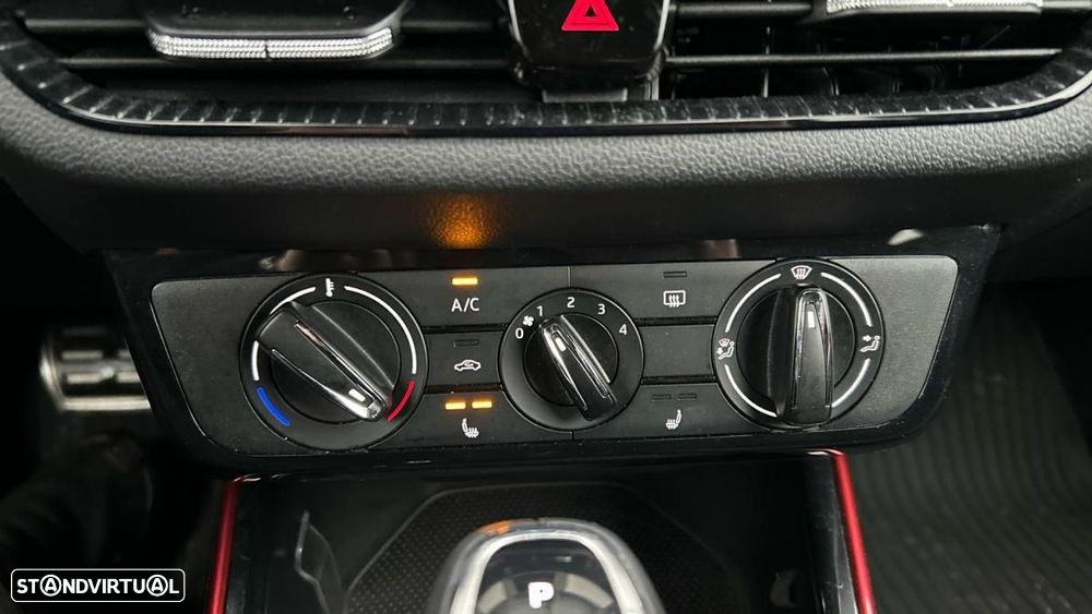 Skoda Fabia 1.0 TSI DSG Monte Carlo - 11