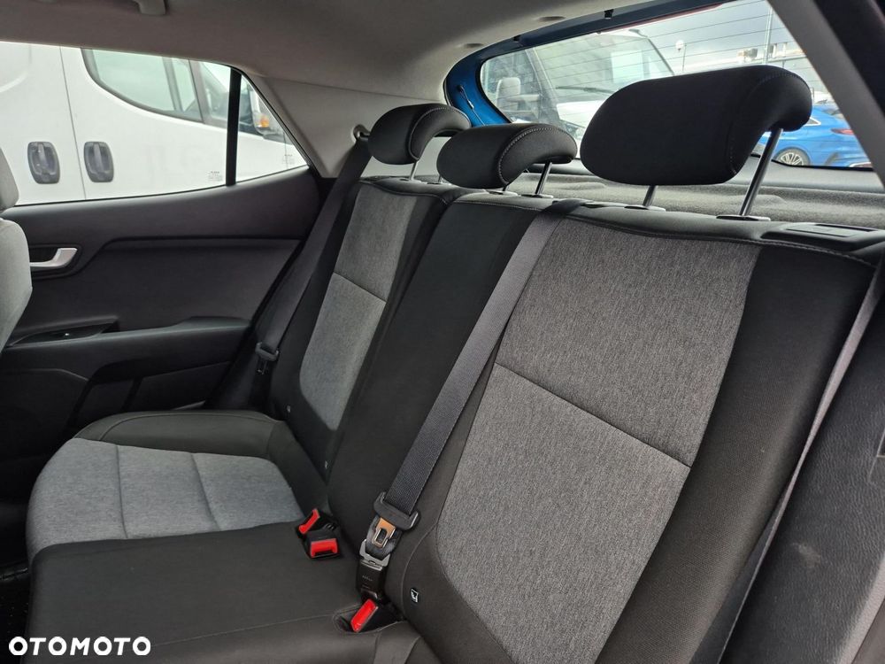 Kia Stonic - 16