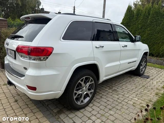 Jeep Grand Cherokee ver-3-6-v6-overland - 10
