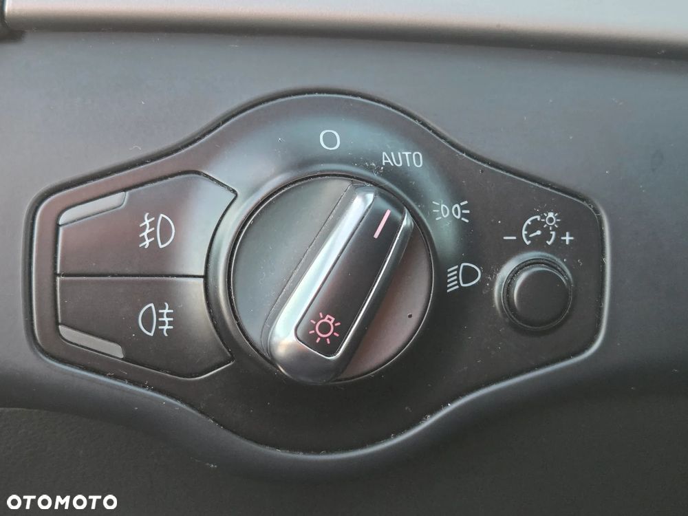 Audi A4 Avant 2.0 TDI - 20