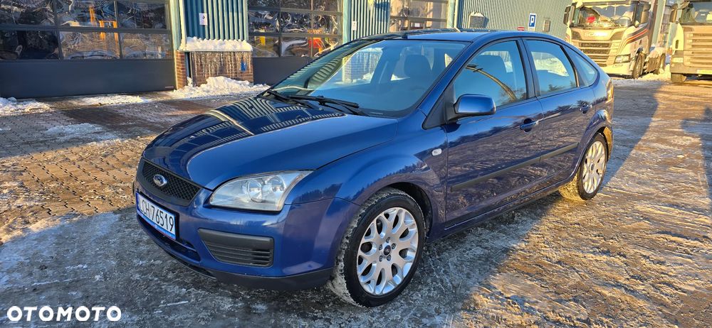Ford Focus 1.6 16V Sport - 2