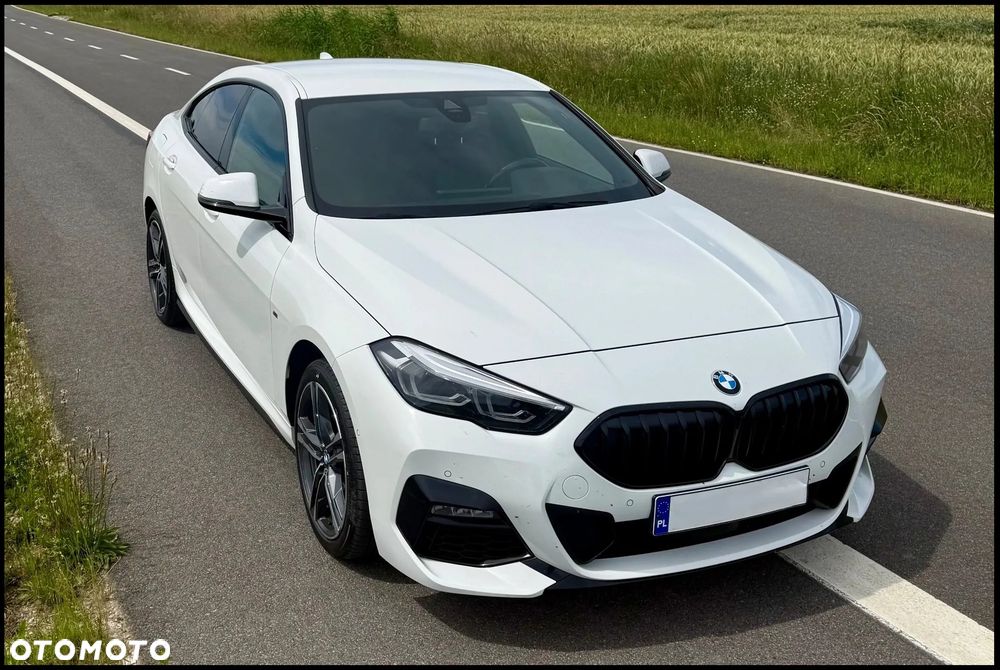 BMW Seria 2 218i M Sport - 1