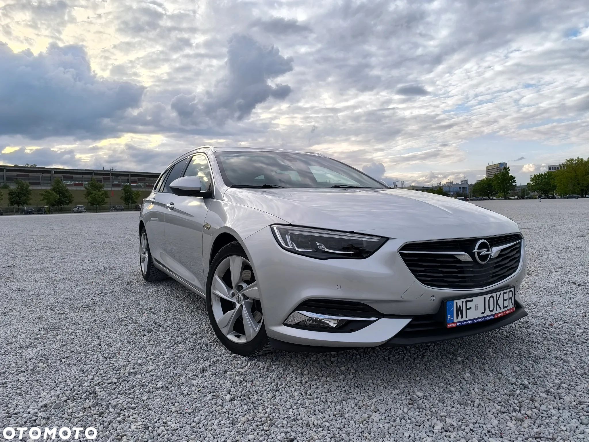 Opel Insignia Sports Tourer 2.0 Diesel Exclusive - 1