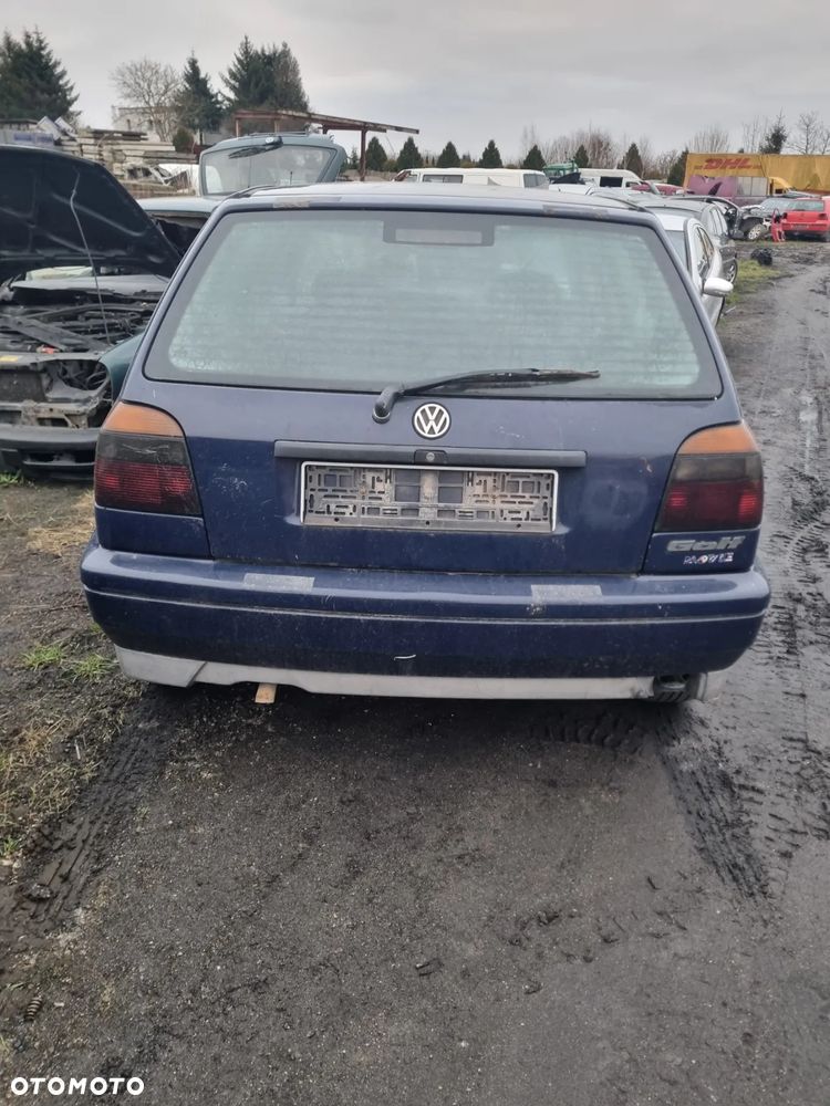 VW golf III mk3 hb 5d 1.8 AAM lakier LA5E grzane fotele Elektryczne lusterka klima na części - 9