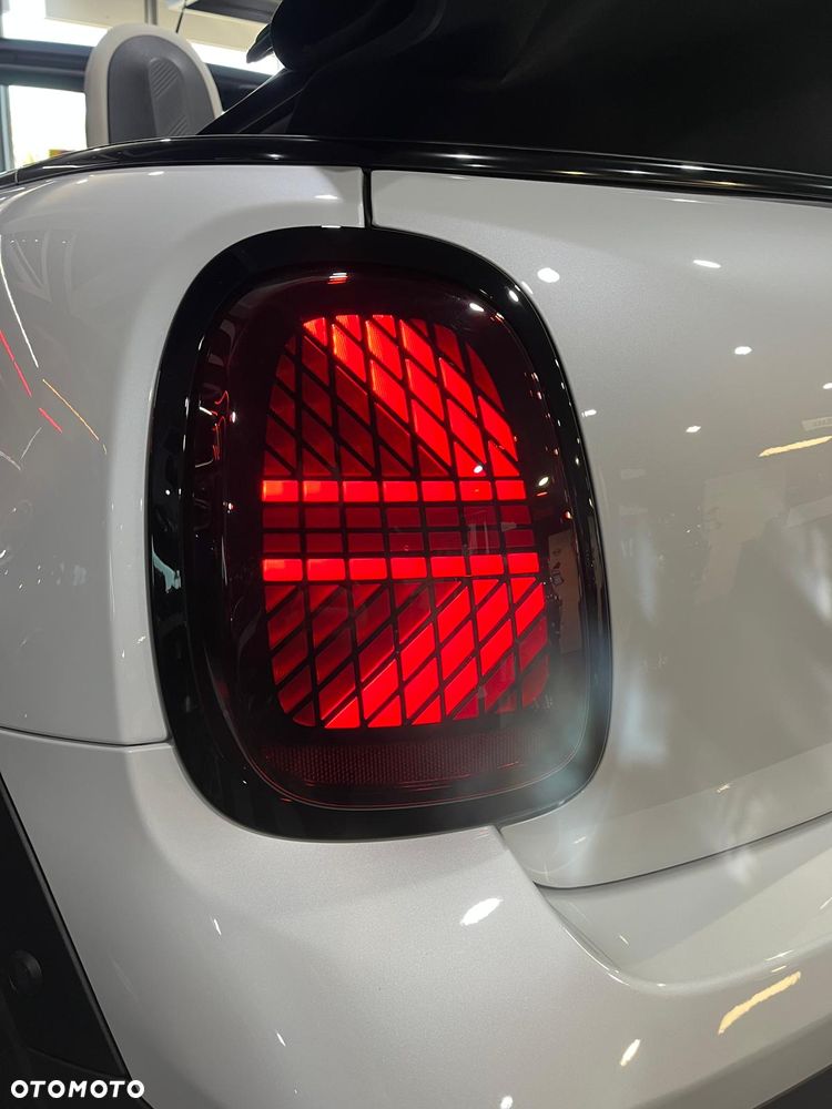 MINI Cooper C Linia Favoured - 13
