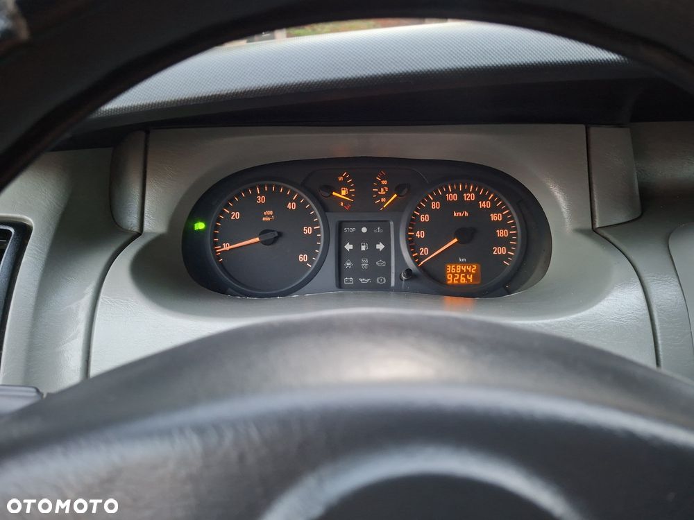 Opel Vivaro - 5