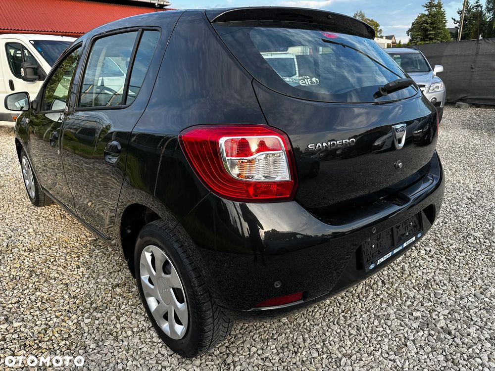 Dacia Sandero 1.2 16V 75 Essentiel - 3
