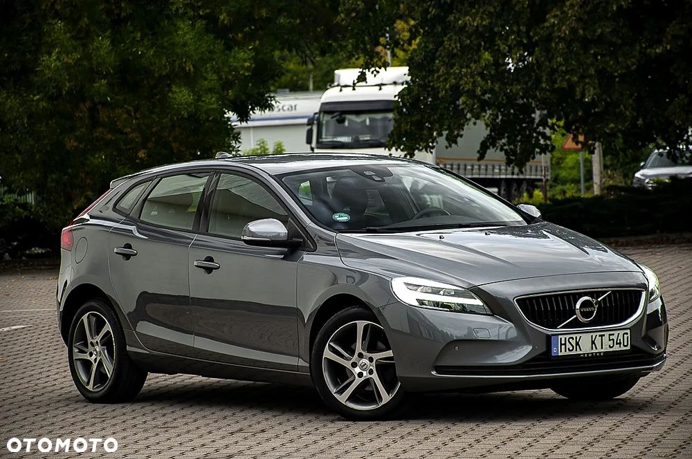 Volvo V40 D2 Drive-E Momentum - 15