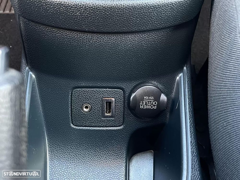 Ford Fiesta 1.25 Titanium - 28