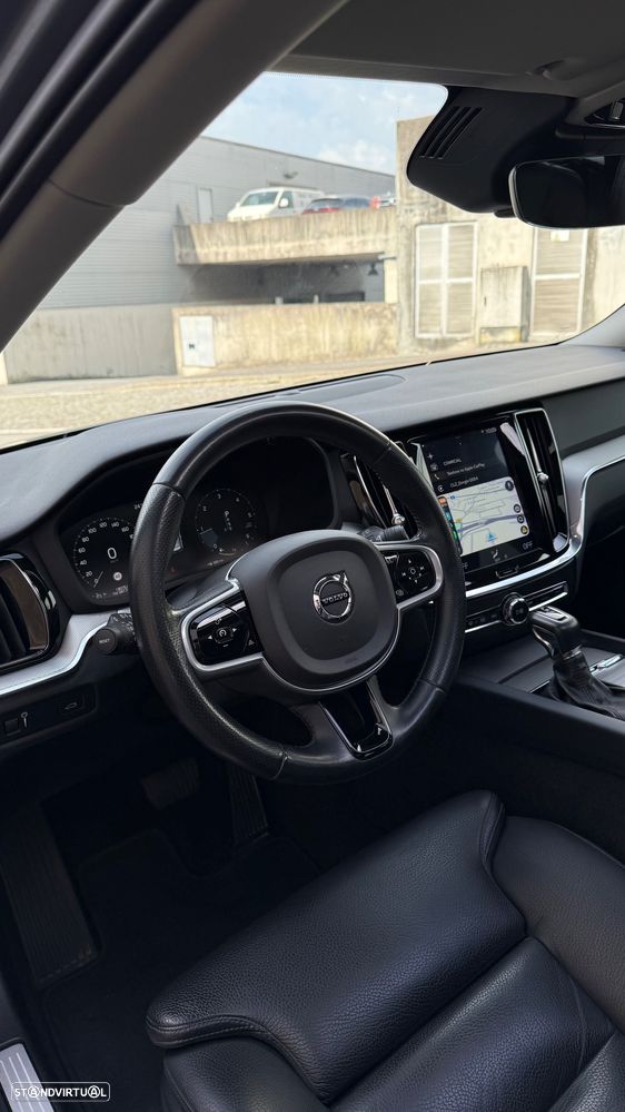 Volvo V60 2.0 D4 Inscription Geartronic - 1
