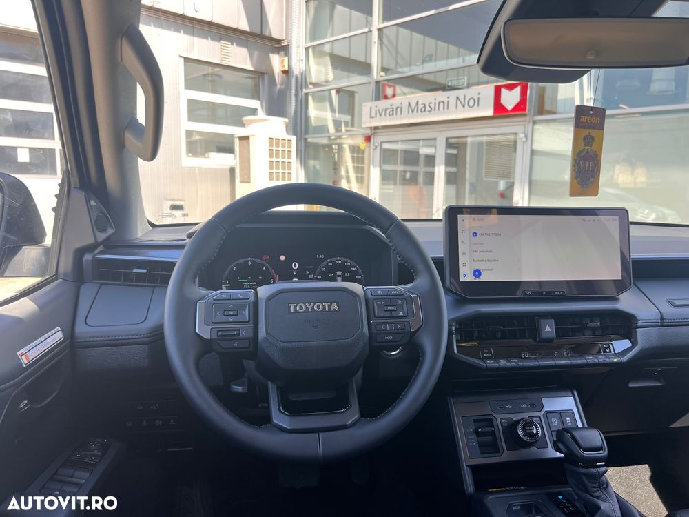 Toyota Hilux - 14