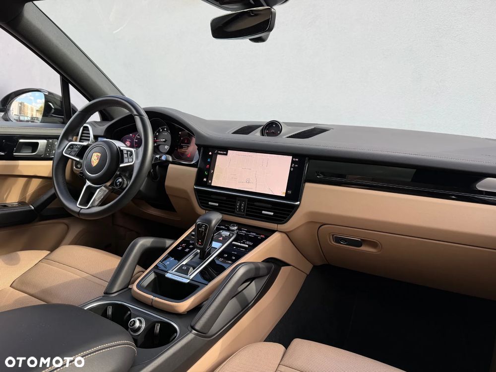 Porsche Cayenne Coupe Platinum Edition - 15