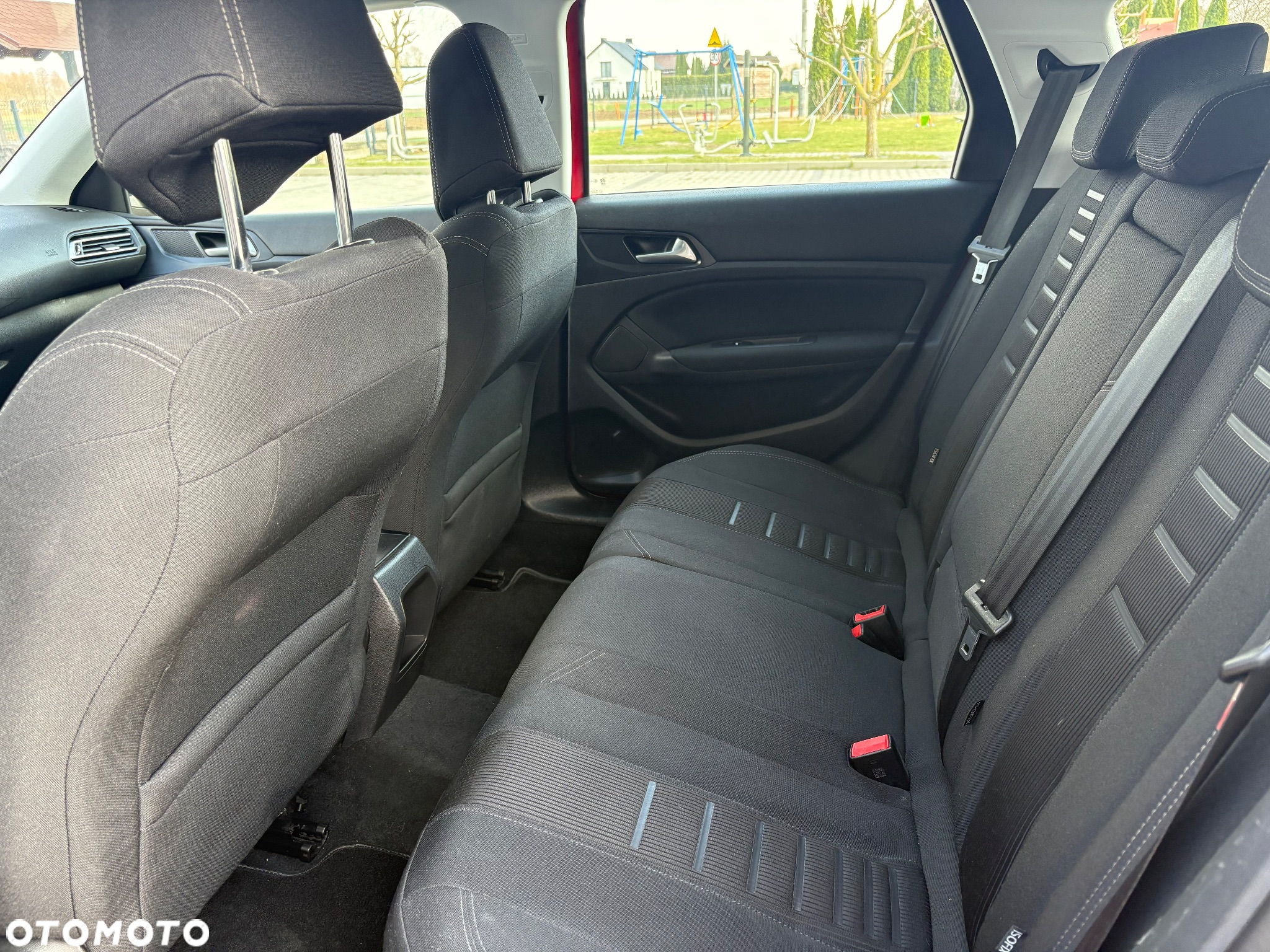 Peugeot 308 1.6 e-HDi Active S&S - 20