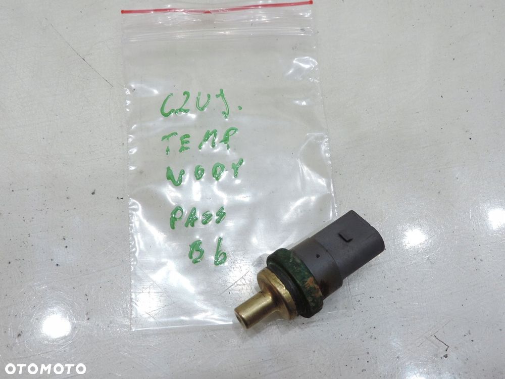 CZUJNIK TEMPERATURY WODY VW PASSAT B6 06A919501 - 6