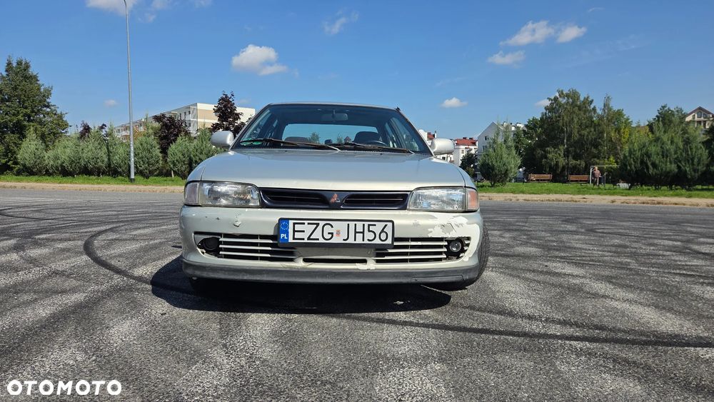 Mitsubishi Lancer - 3