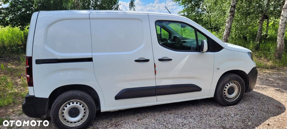 Peugeot Partner - 8