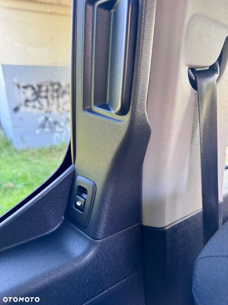 Opel Combo 1.5 D Start/Stop Elegance - 26