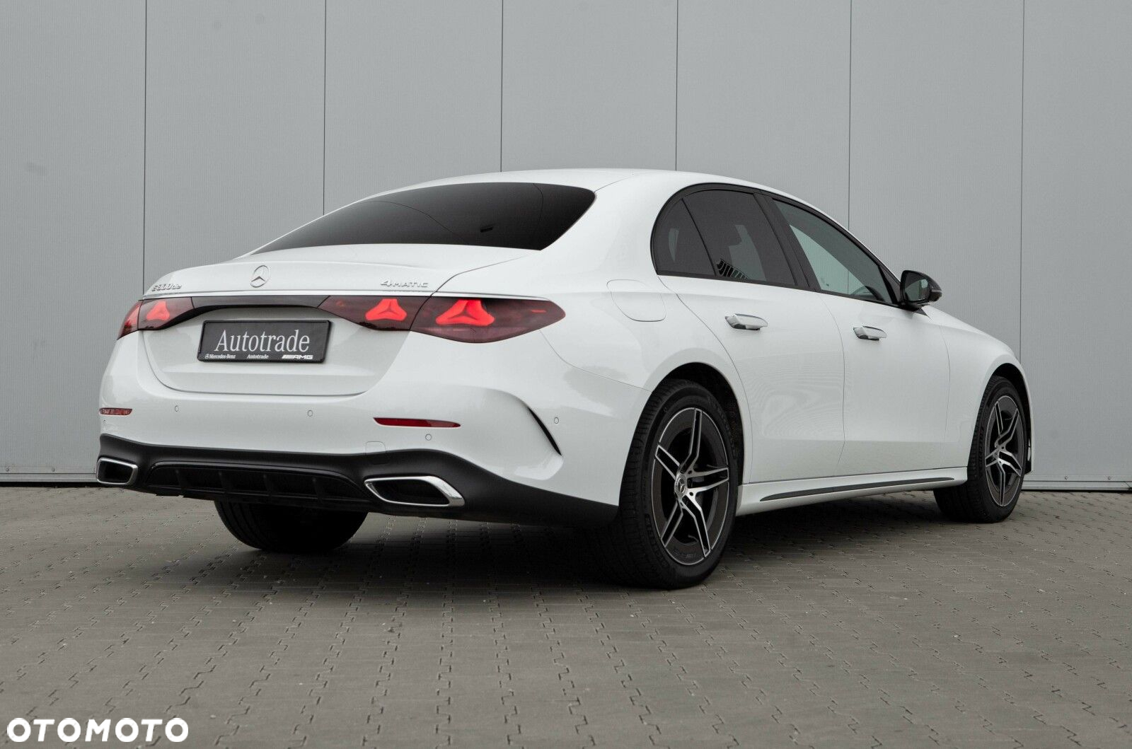 Mercedes-Benz Klasa E - 6