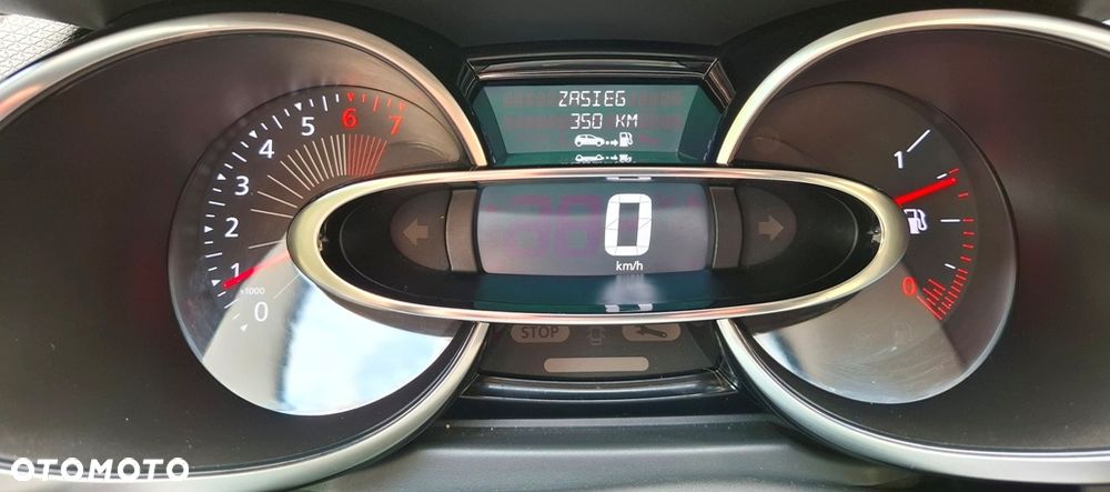 Renault Clio 1.2 16V Limited - 12