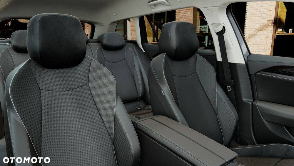 Volkswagen Passat Variant 1.5 TSI ACT mHEV Business Plus DSG - 15