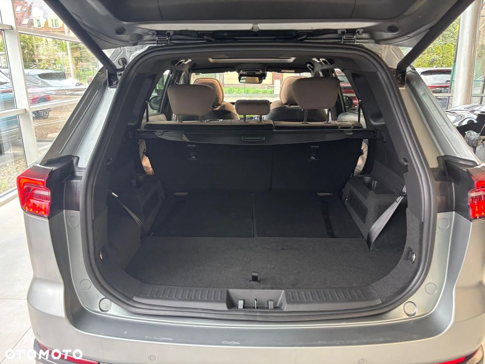 Chery Tiggo 8 1.5 T-GDI Super Hybrid Prestige DCT - 33