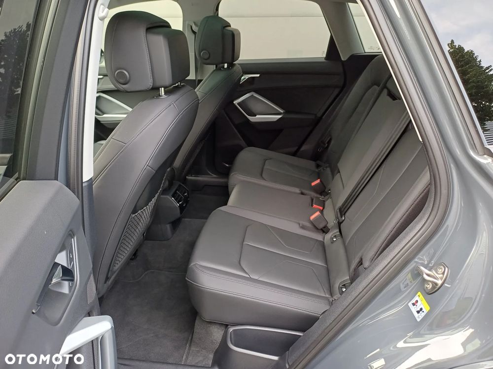 Audi Q3 45 TFSI Quattro S tronic - 13