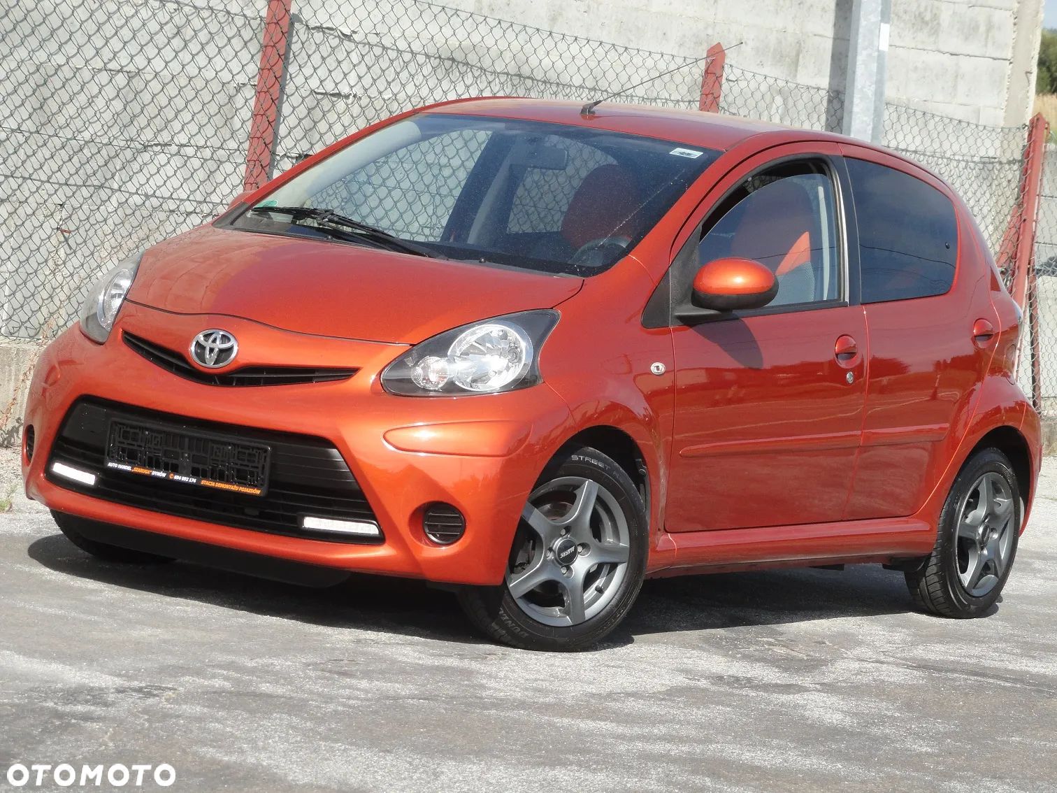 Toyota Aygo x-cite Style Selection - 1