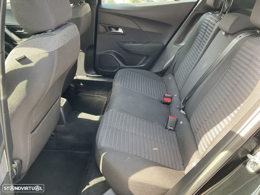 Peugeot 2008 1.2 PureTech Active Pack - 33