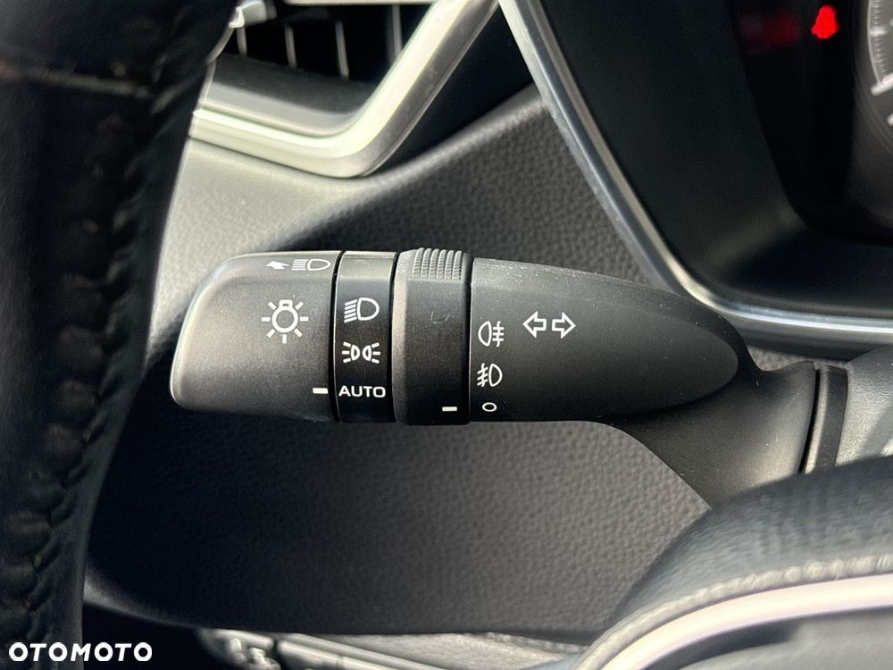 Toyota Corolla 1.8 Hybrid Comfort - 21