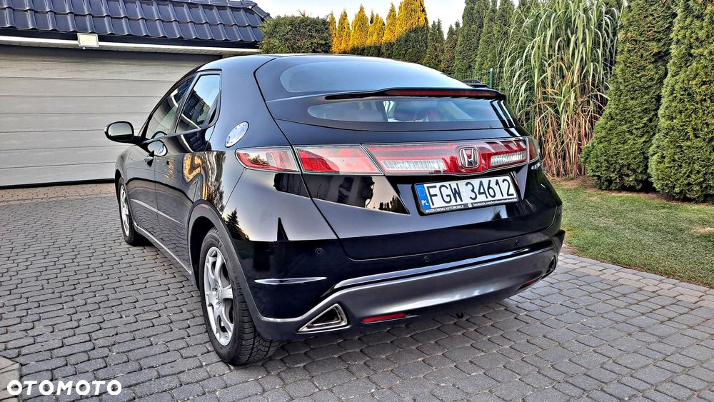 Honda Civic 1.8 Comfort - 1