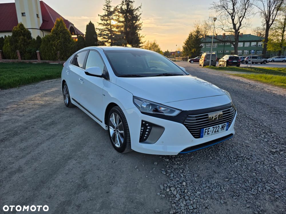 Hyundai IONIQ 1.6 GDI Premium - 1