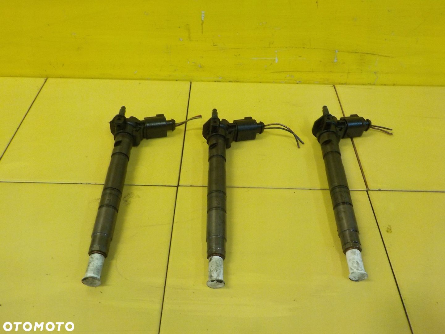 A4 B8 A5 Q5 EXEO 2.0 TDI 10r CAG wtrysk wtryskiwacz 0445116030 03L130277 - 1