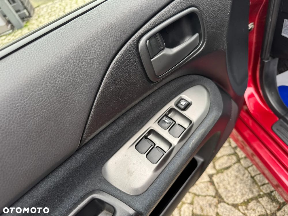 Mitsubishi Lancer 1.6 Comfort - 26