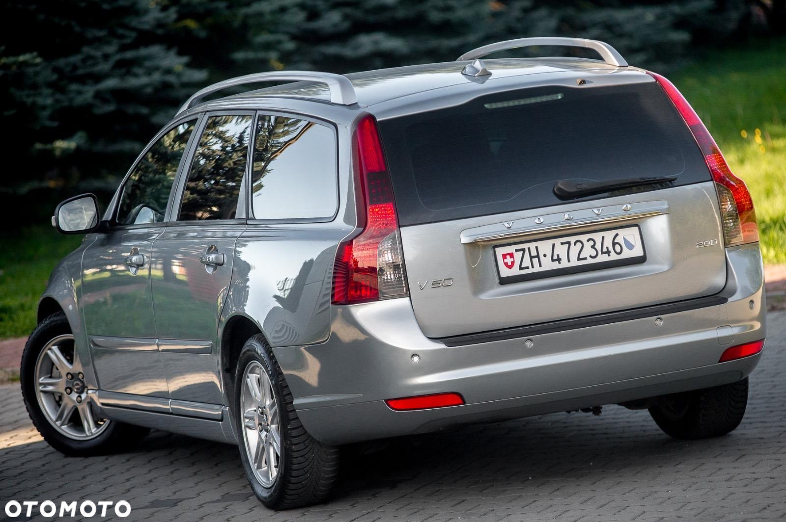 Volvo V50 2.0D DPF Powershift Kinetic - 16