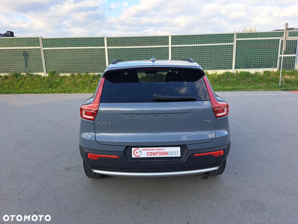 Volvo XC 40 T2 Essential - 6