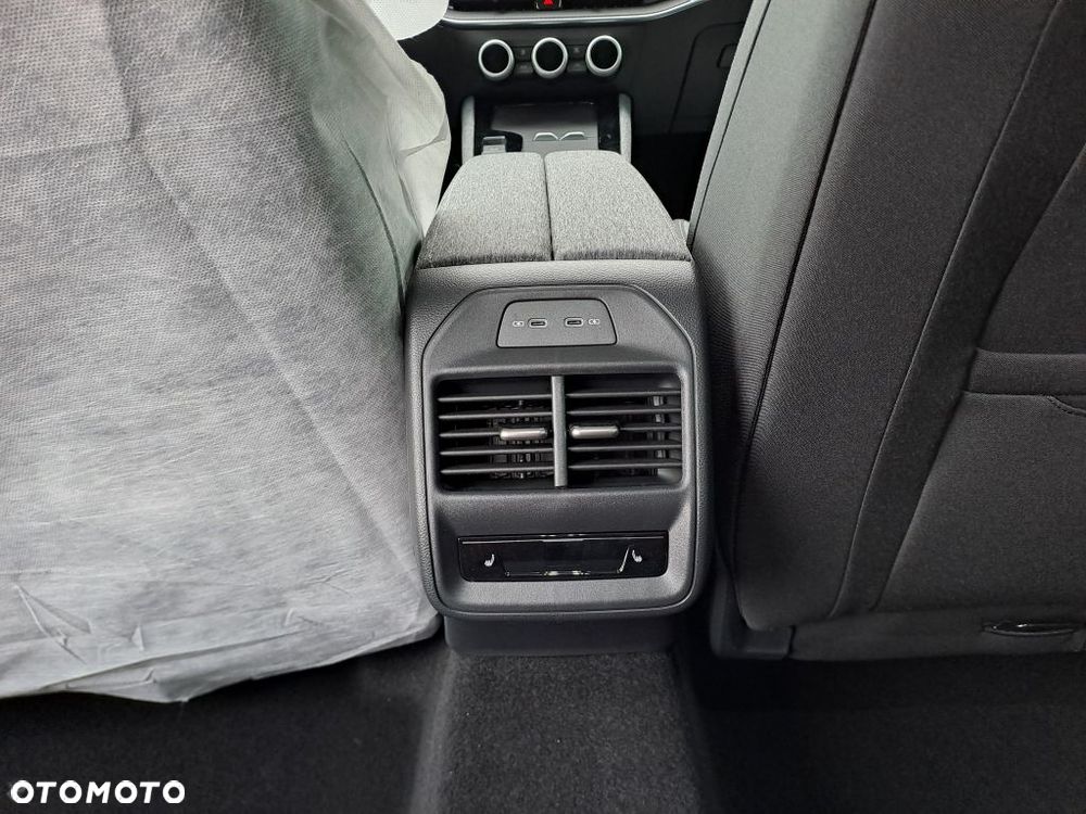 Skoda Superb 2.0 TDI SCR 4x4 Drive DSG - 9