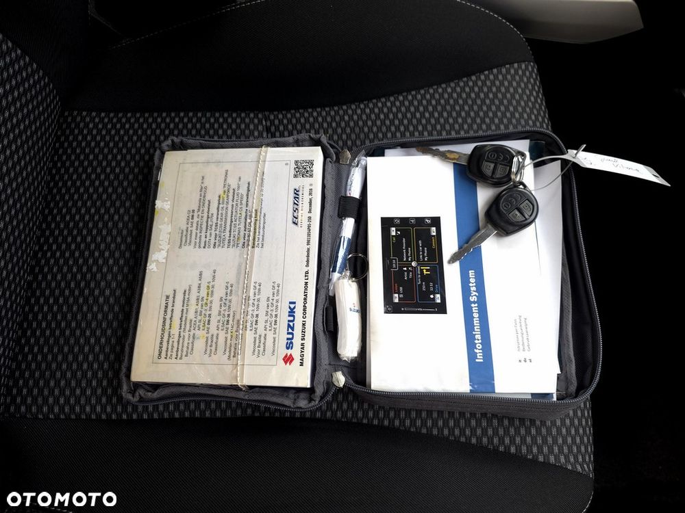 Suzuki Vitara 1.6 Premium 2WD - 34