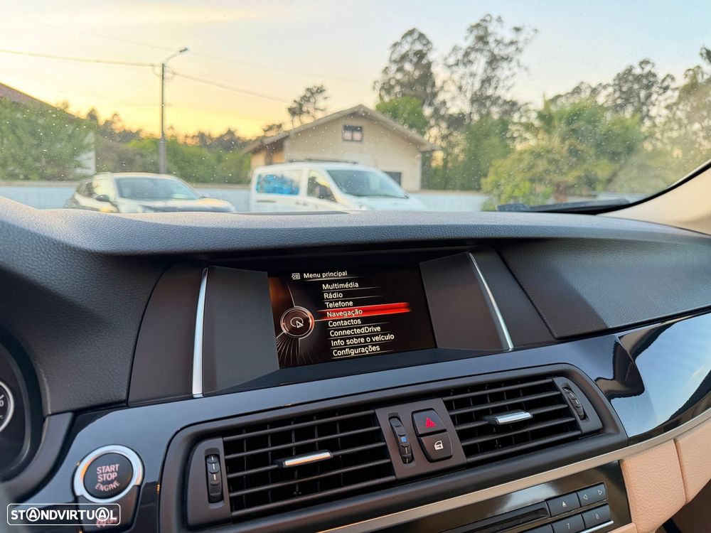 BMW 520 d Auto - 15