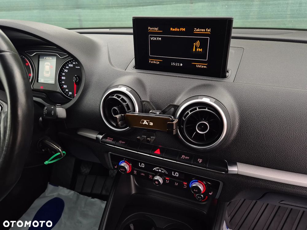 Audi A3 Limousine 2.0 TDI S line Sportpaket - 18