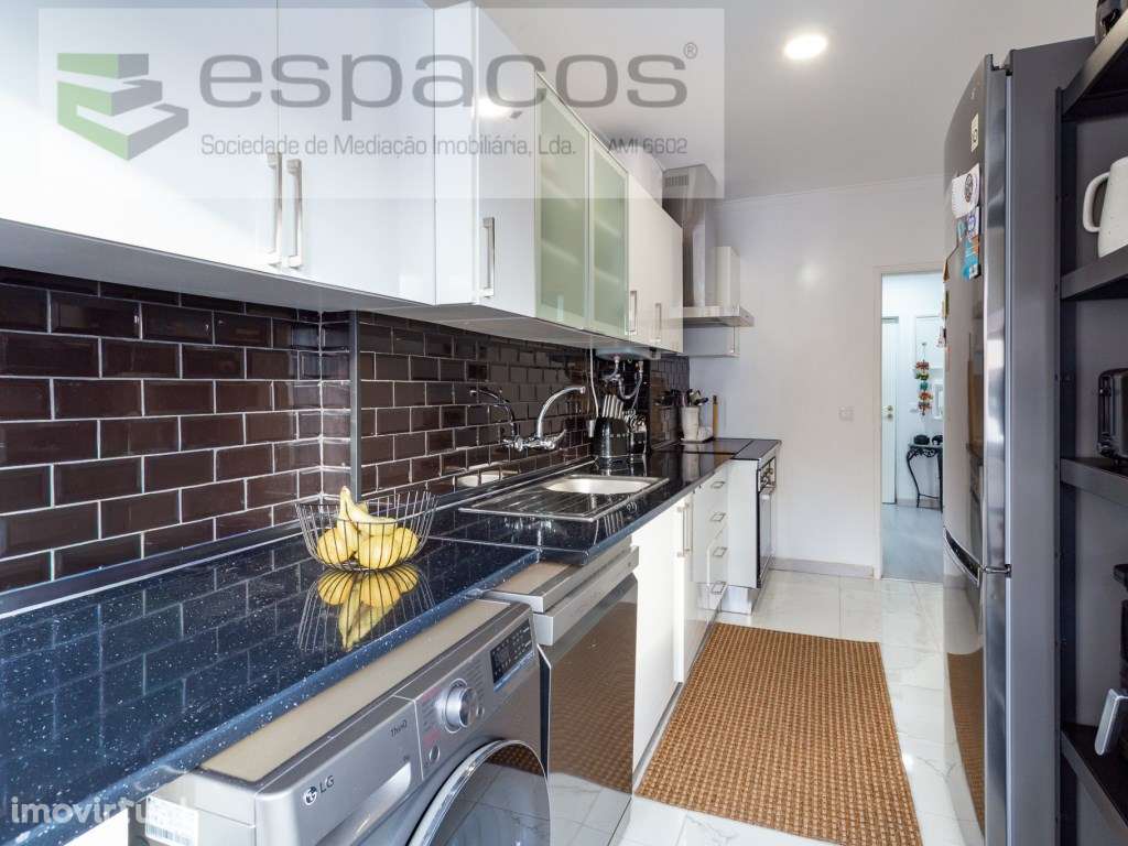 T2 remodelado em Queluz - Grande imagem: 5/17