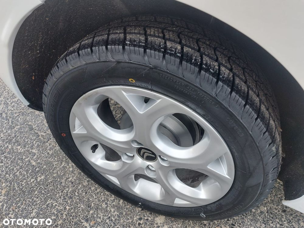 Citroën C3 1.2 PureTech Exclusive - 31