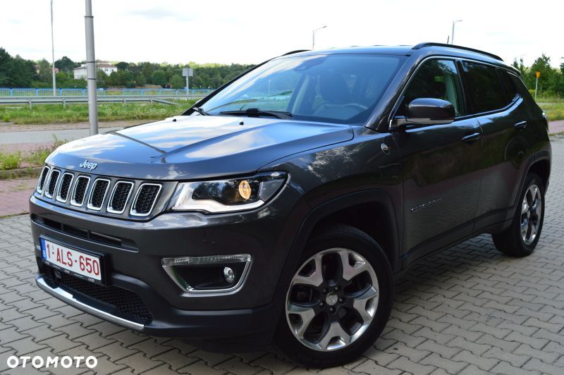 Jeep Compass - 1