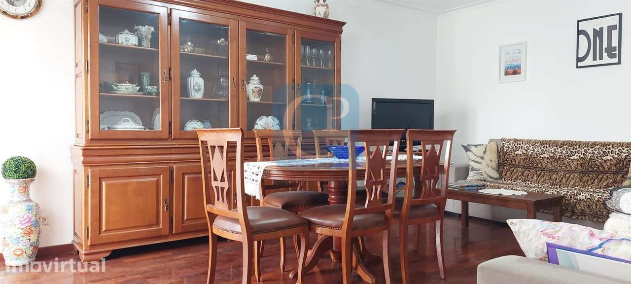 Apartamento T2 no Centro de Vila Nova de Gaia, Mafamude - Grande imagem: 2/13