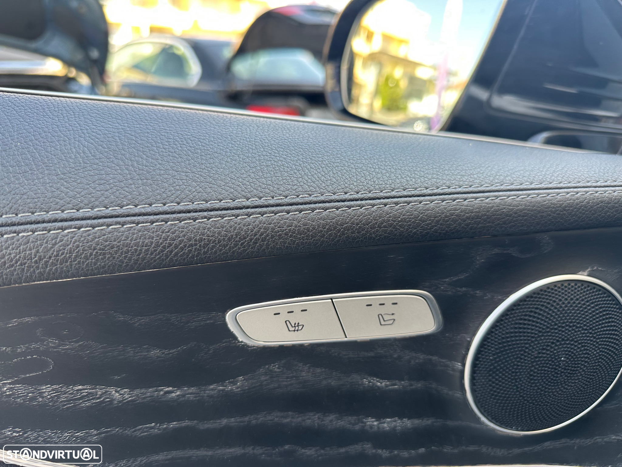 Mercedes-Benz E 220 d AMG Line - 14