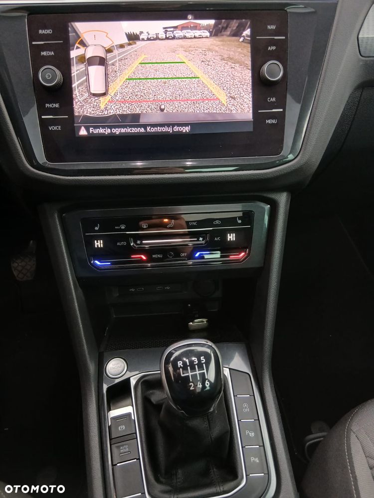 Volkswagen Tiguan 1.5 TSI ACT OPF Comfortline - 10