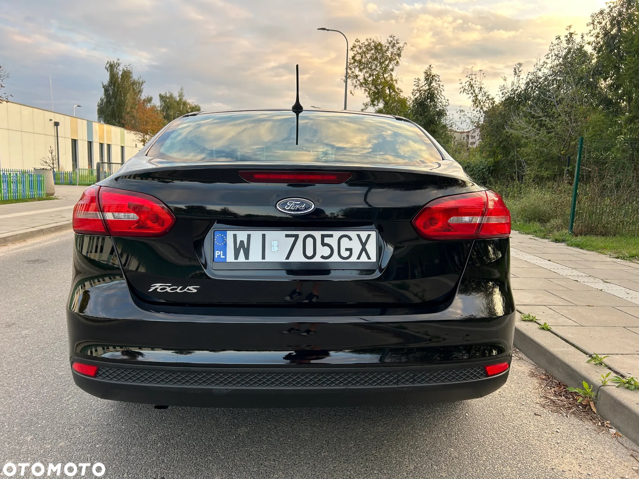 Ford Focus 1.6 Trend - 6