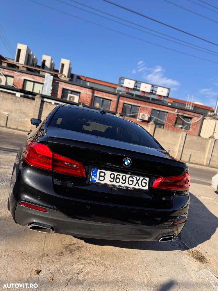 BMW Seria 5 530d xDrive Aut. Sport Line - 2