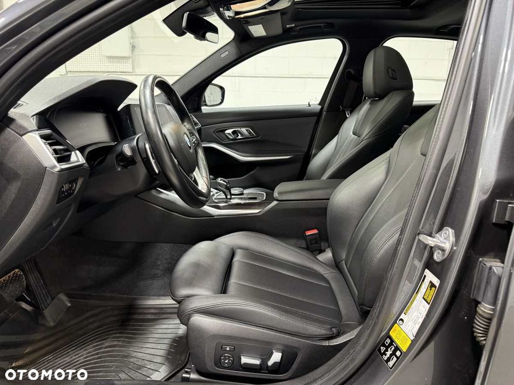 BMW Seria 3 330i xDrive M Sport - 7